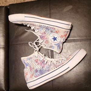 Cute converse!